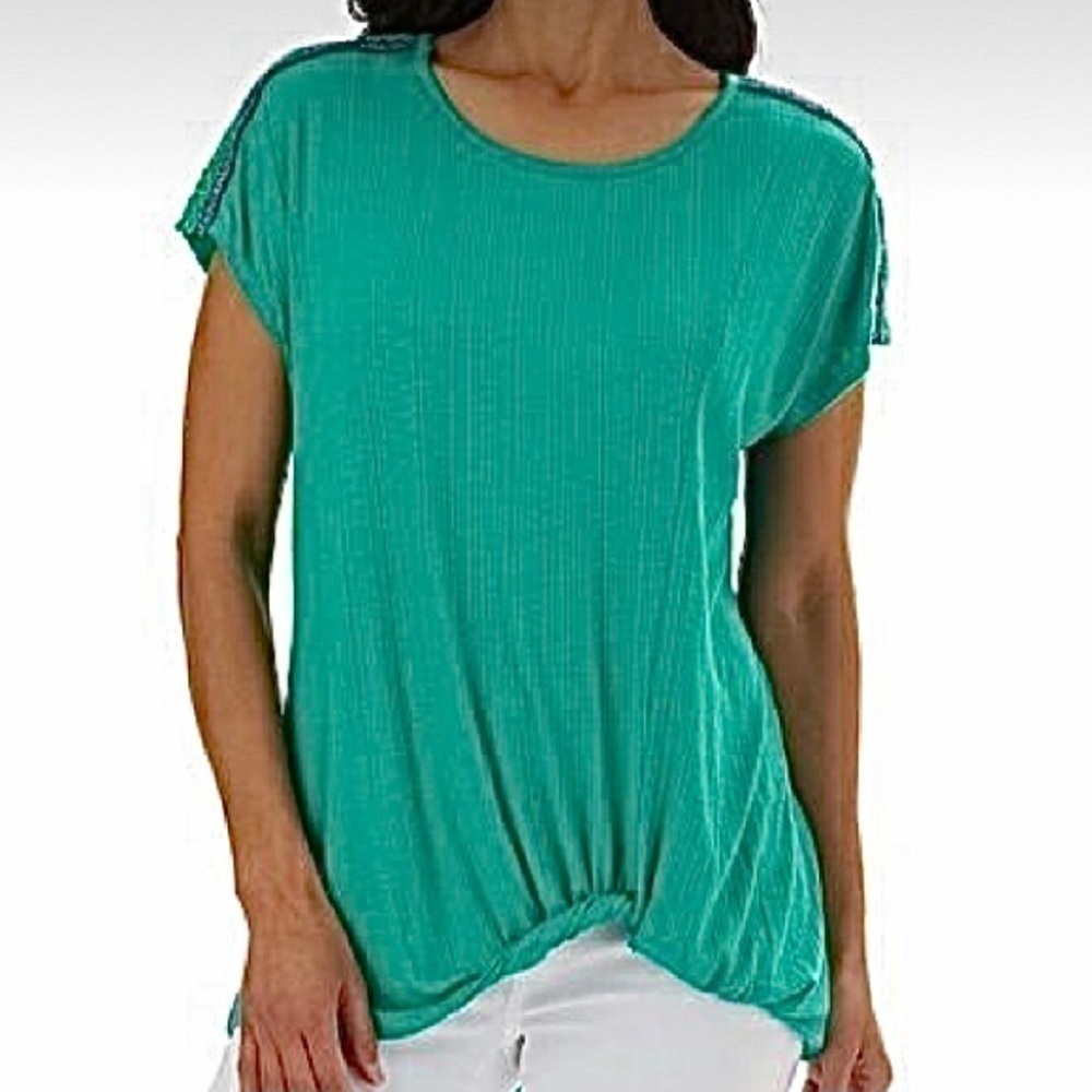 APT.9 Green Twist Front Ruched Shirt​​​​​​​​​​​​​​​​​​​​​​​​​​​​​